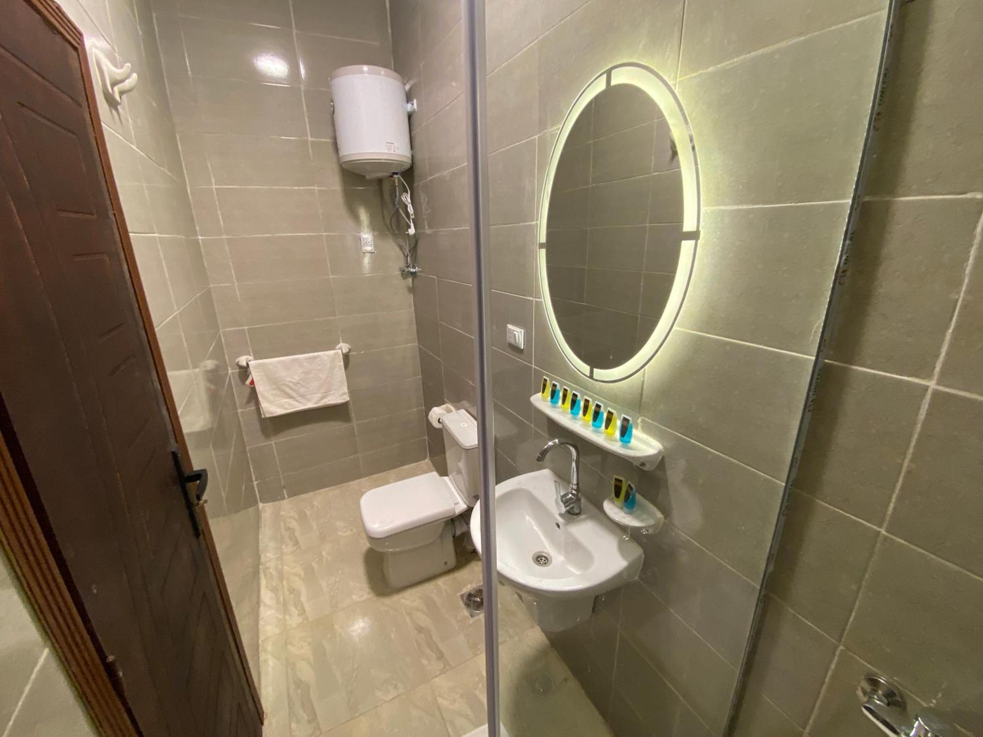 Global Pyramids Hotel Kafret el-Gabal Zewnętrze zdjęcie